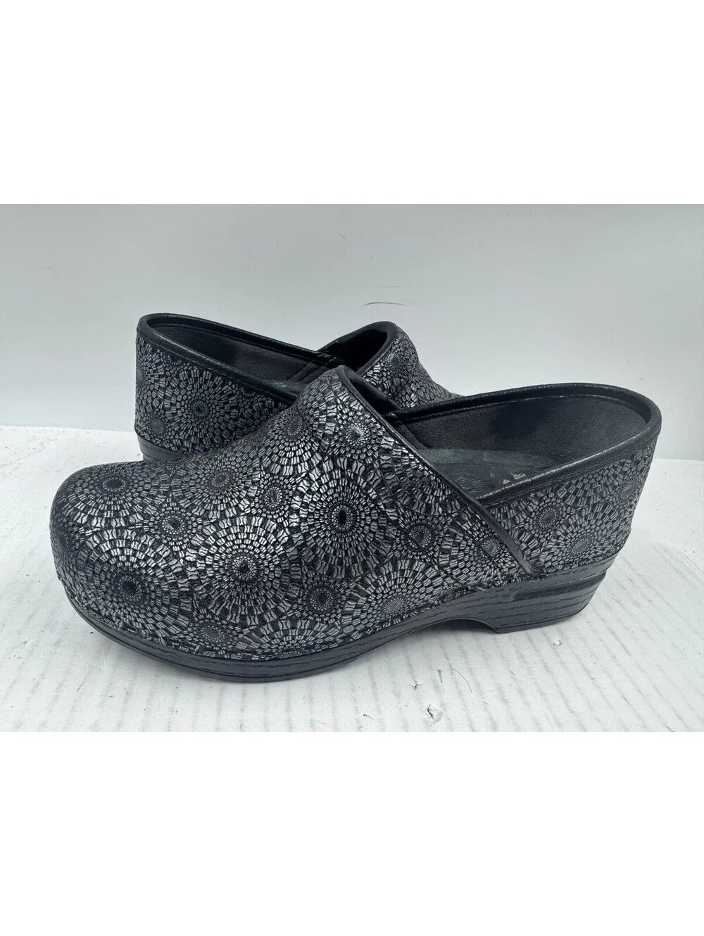 Dansko Pro XP Women's Size 7 Black  Medallion Embossed Leather Clog Shoes